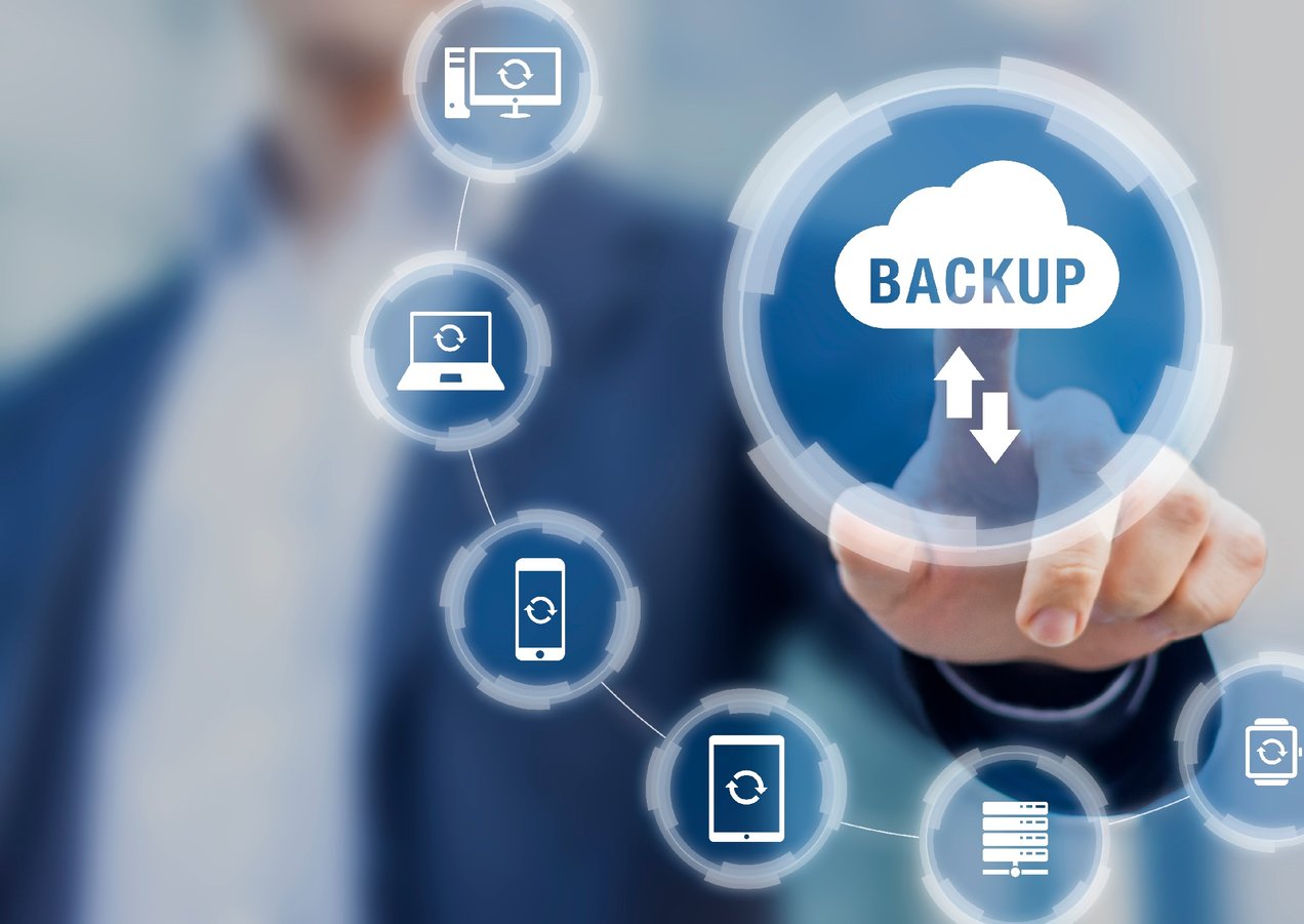 Backup. Международный день резервного копирования. Backup картинка. Резервное копирование фото. Бэкапа фото.